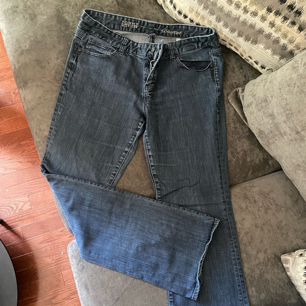 Bootcut Tommy - Picture 2 of 6